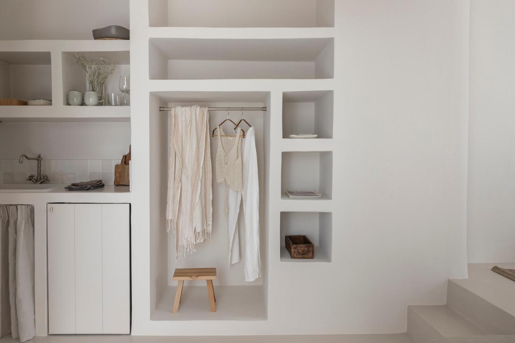 Om Living Milos Pollonia Exterior photo